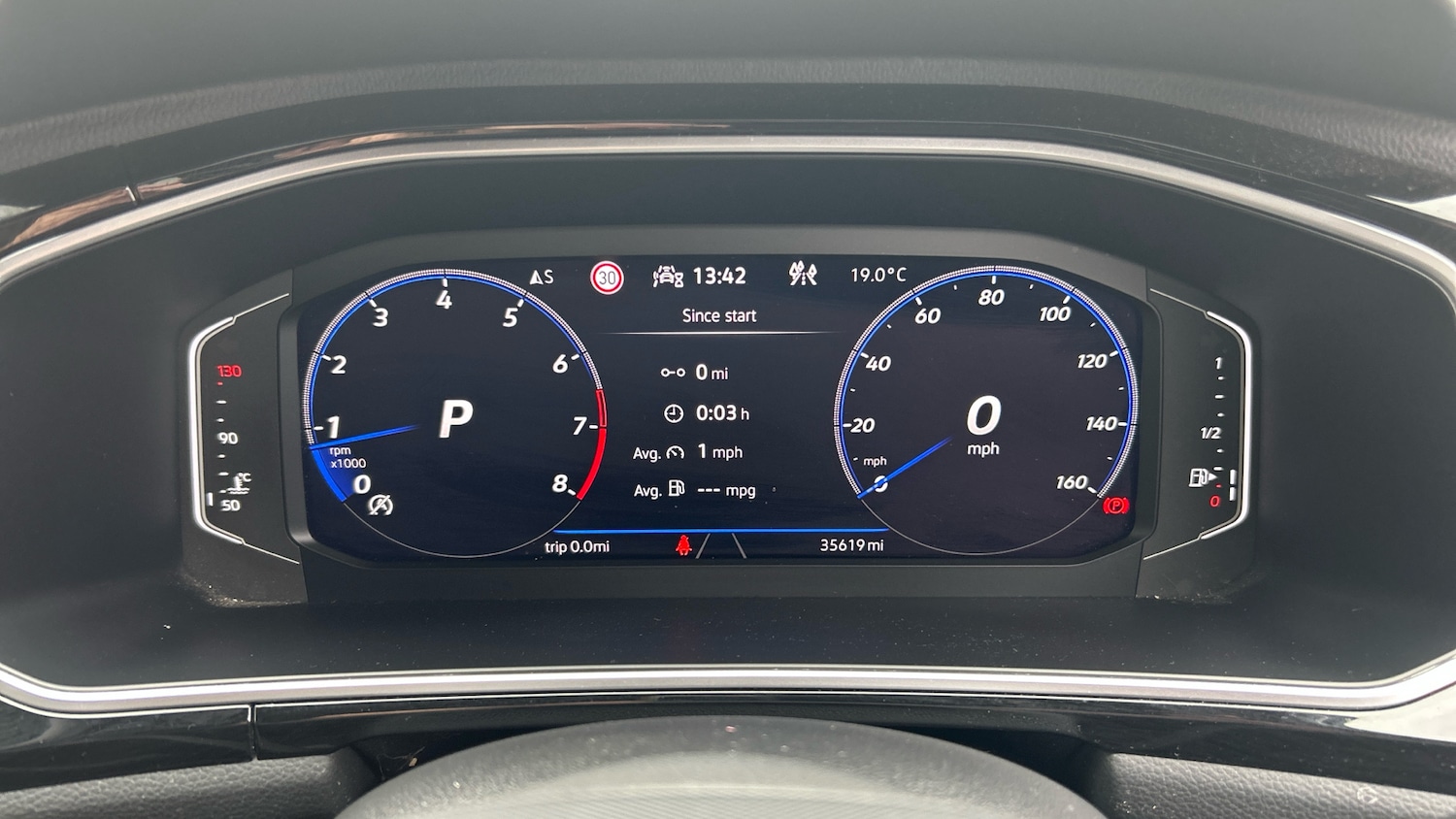 Used Volkswagen T-Roc 2022 for sale - 76534282: Photo 11