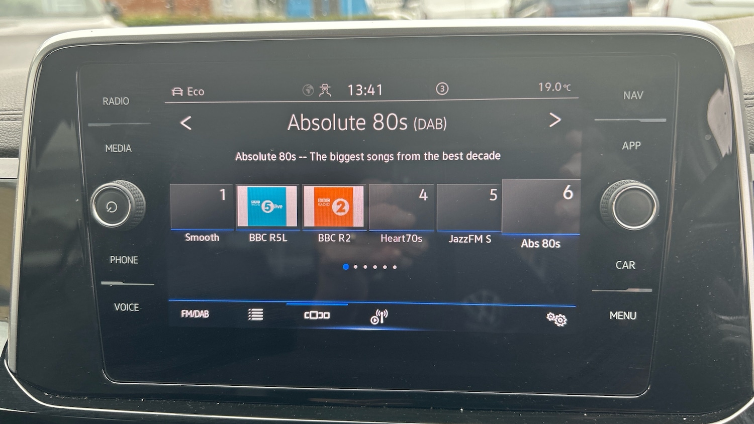 Used Volkswagen T-Roc 2022 for sale - 76534282: Photo 12