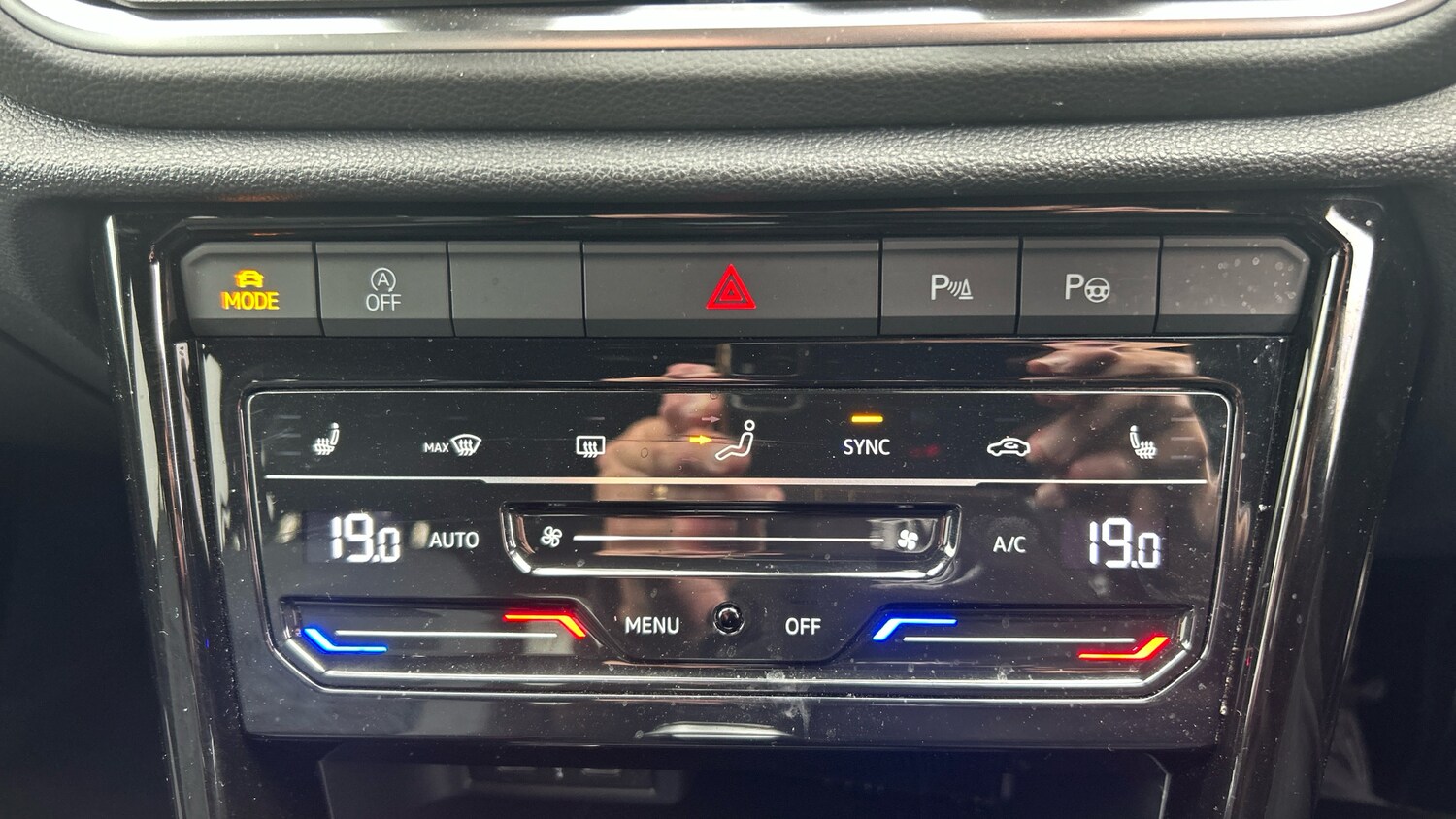 Used Volkswagen T-Roc 2022 for sale - 76534282: Photo 13