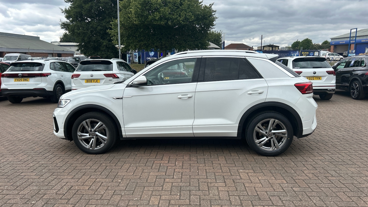 Used Volkswagen T-Roc 2022 for sale - 76534282: Photo 27