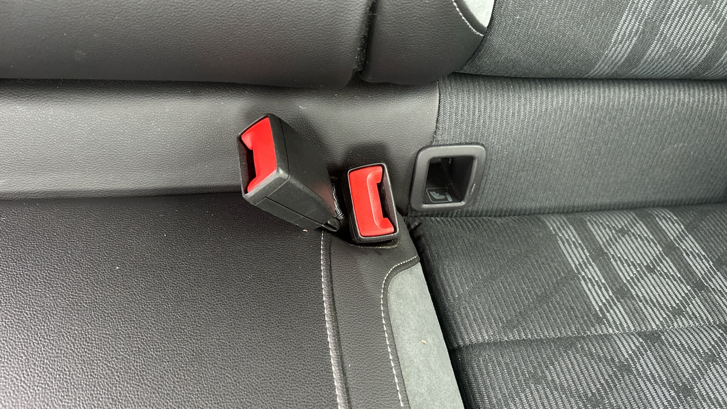 Used Volkswagen T-Roc 2022 for sale - 76534282: Photo 40