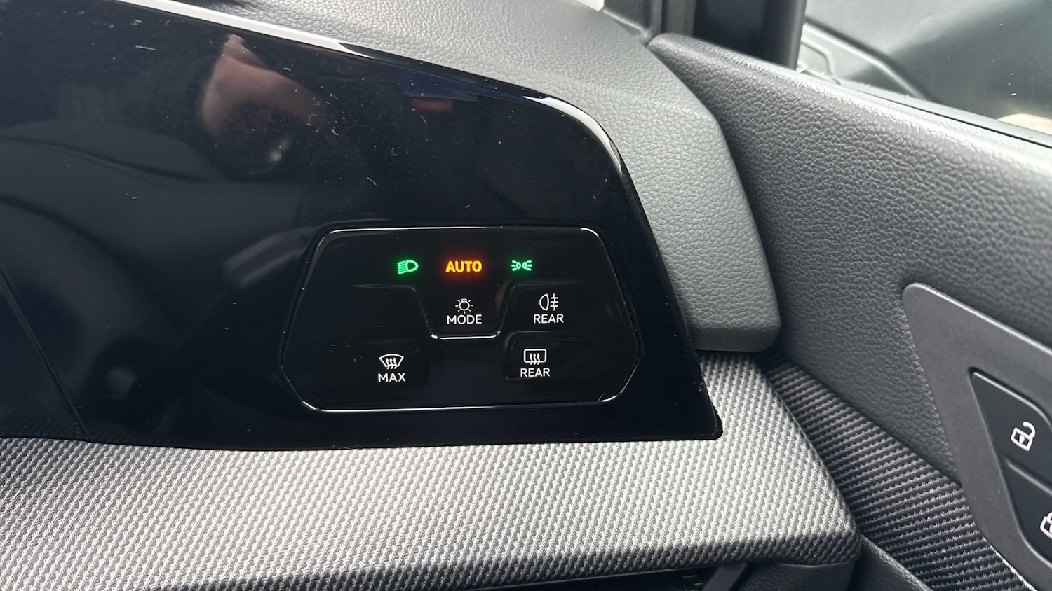 Used Volkswagen Golf 2025 for sale - 77434540: Photo 34