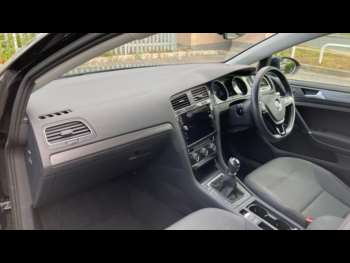 Used Volkswagen Golf 2018 for sale - 74490897: Photo