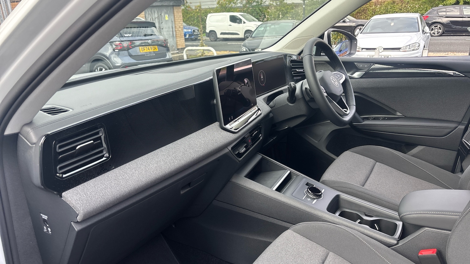 Used Volkswagen Tiguan 2025 for sale - 76507239: Photo 2