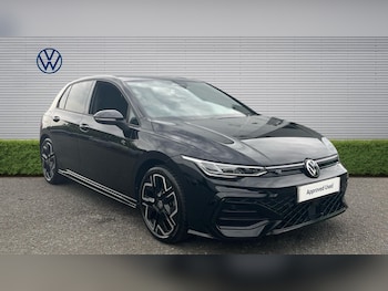 Used Volkswagen Golf 2025 for sale - 79140055: Photo
