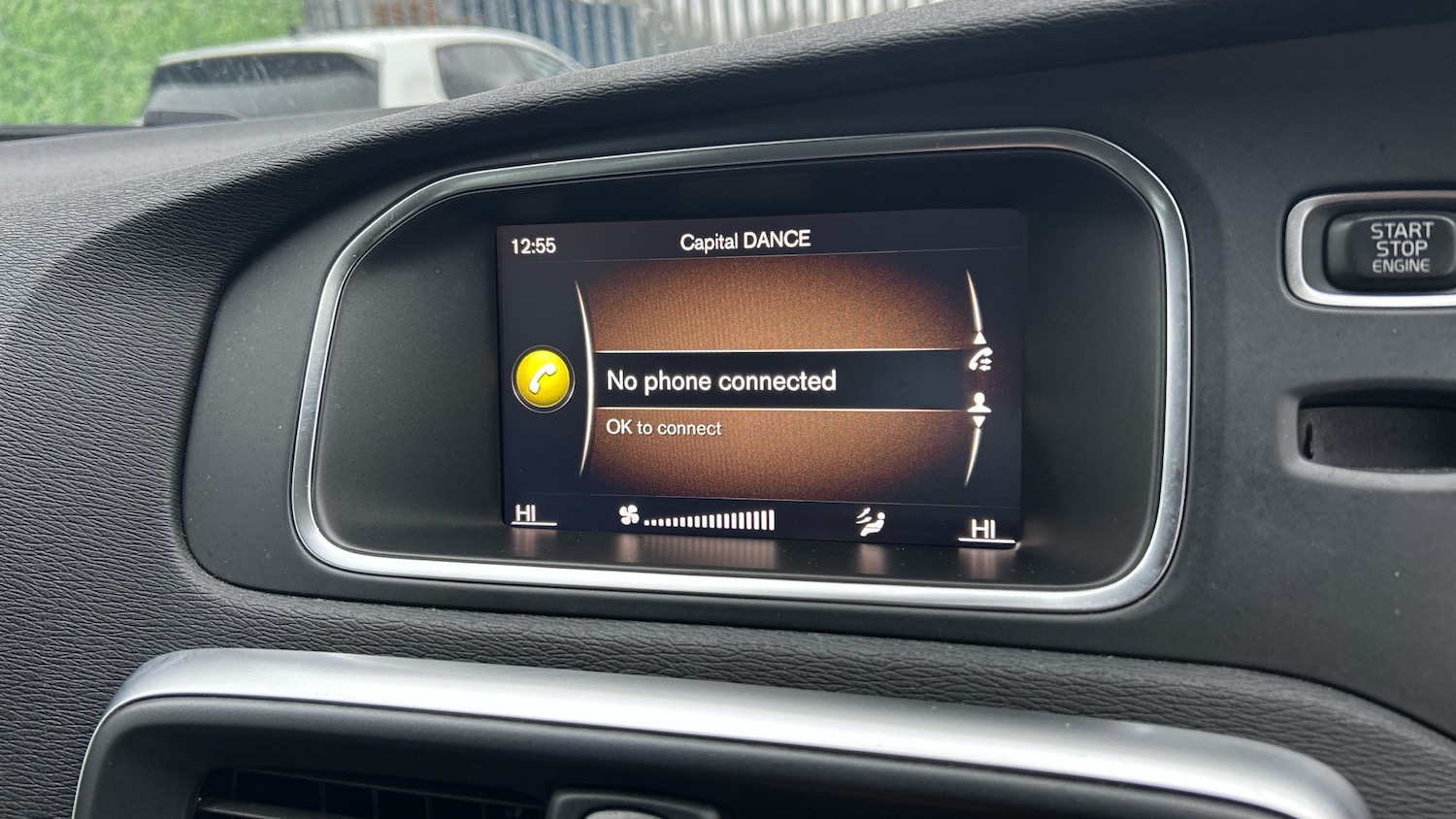 Used Volvo V40 2017 for sale - 77434542: Photo 23