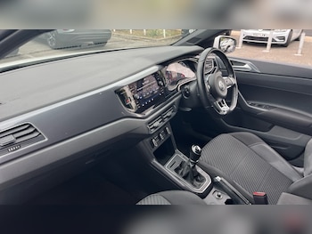 Used Volkswagen Polo 2019 for sale - 75847740: Photo