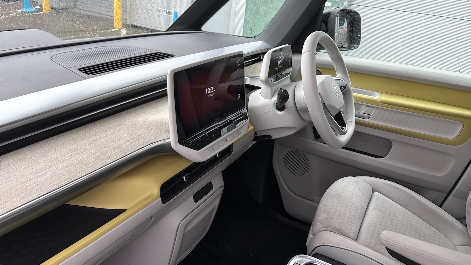 Used Volkswagen ID.Buzz 2022 for sale - 76340470: Photo 2