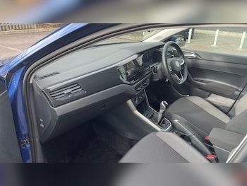 Used Volkswagen Polo 2024 for sale - 76517911: Photo