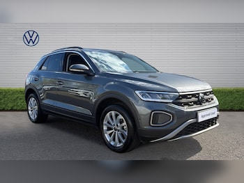 Used Volkswagen T-Roc 2025 for sale - 78236482: Photo