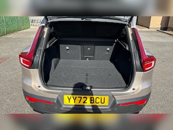 Used Volvo XC40 2022 for sale - 78325388: Photo