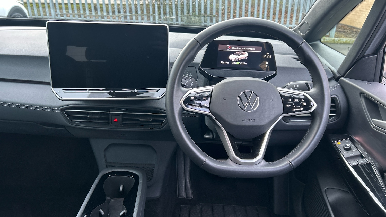 Used Volkswagen ID.3 2024 for sale - 77902858: Photo 10