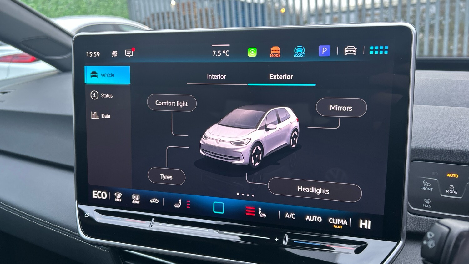 Used Volkswagen ID.3 2024 for sale - 77902858: Photo 30