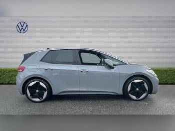 Used Volkswagen ID.3 2024 for sale - 77902858: Photo