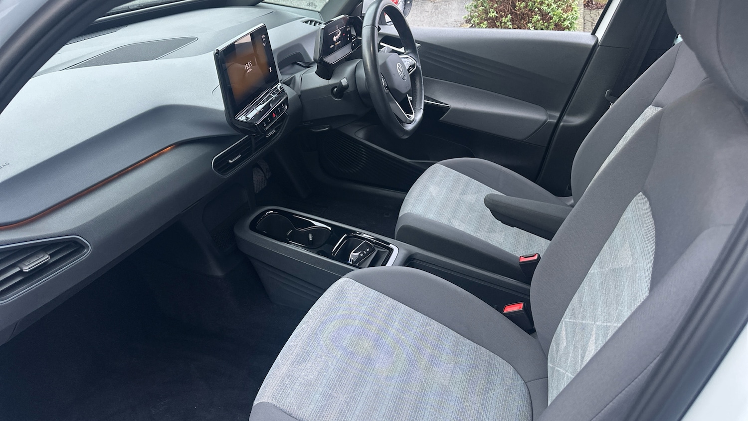 Used Volkswagen ID.3 2021 for sale - 77689155: Photo 2