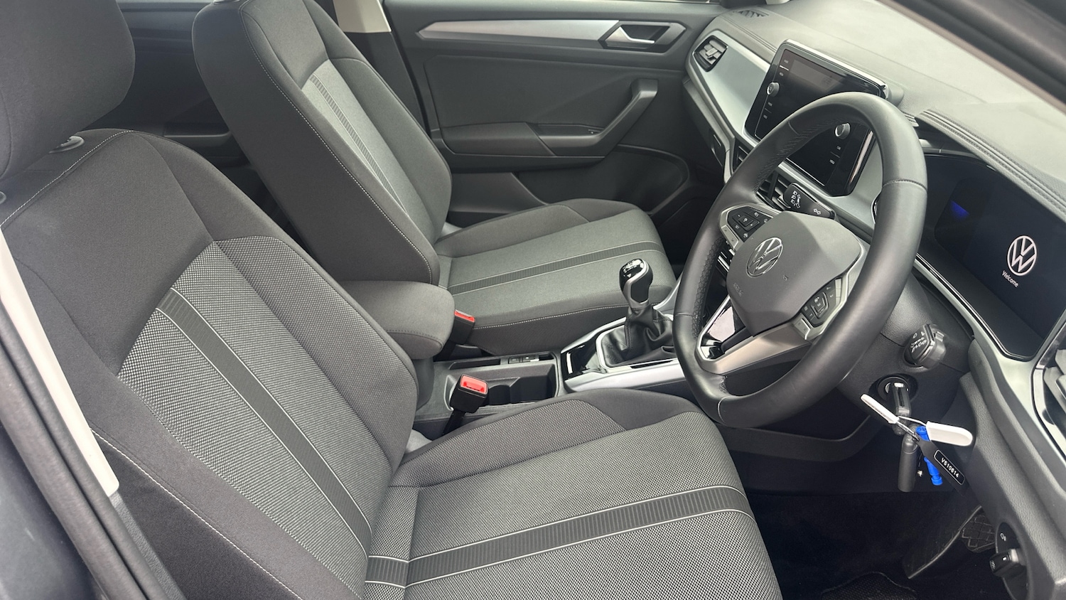 Used Volkswagen T-Roc 2022 for sale - 76421785: Photo 15