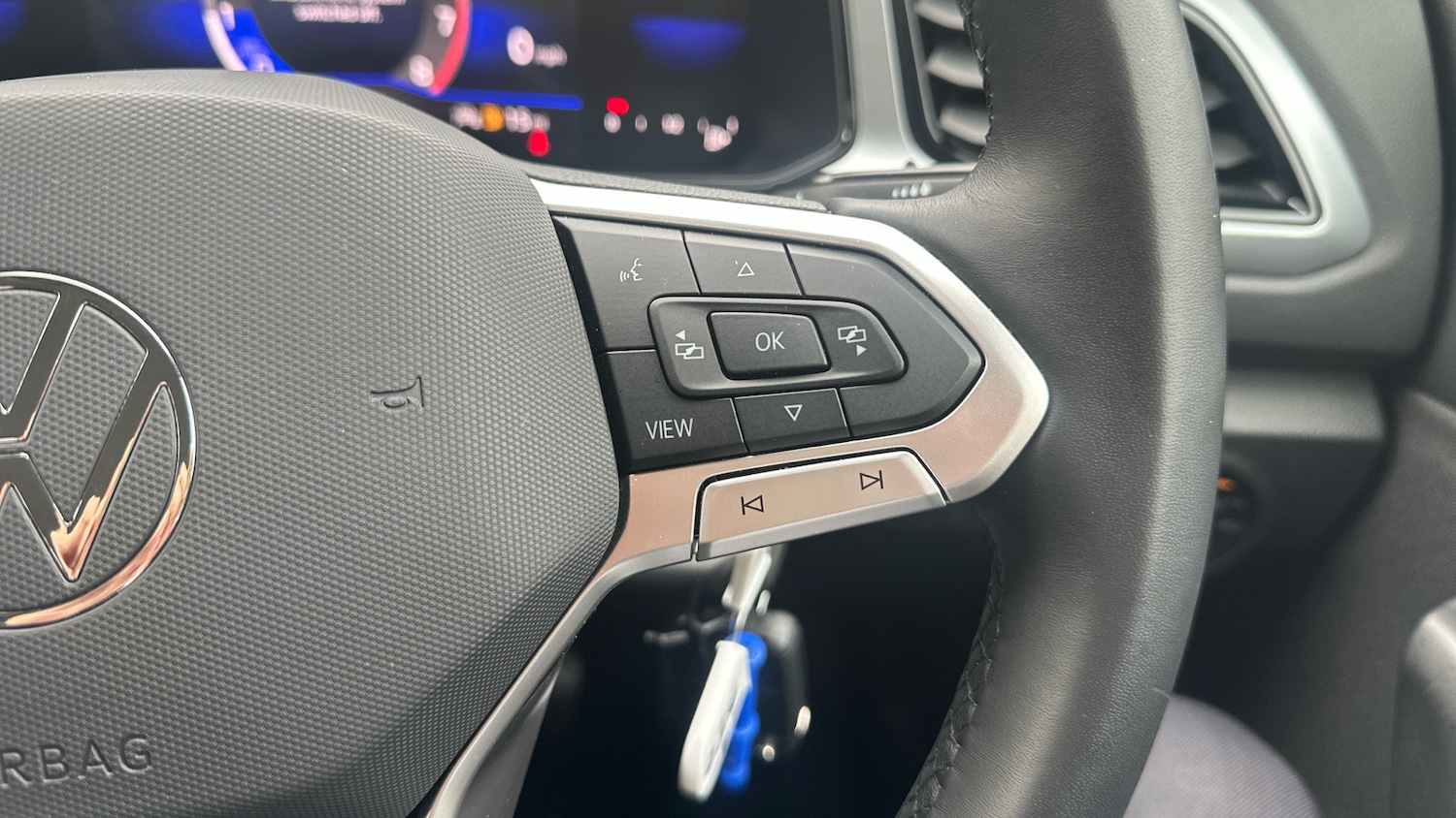 Used Volkswagen T-Roc 2022 for sale - 76421785: Photo 18