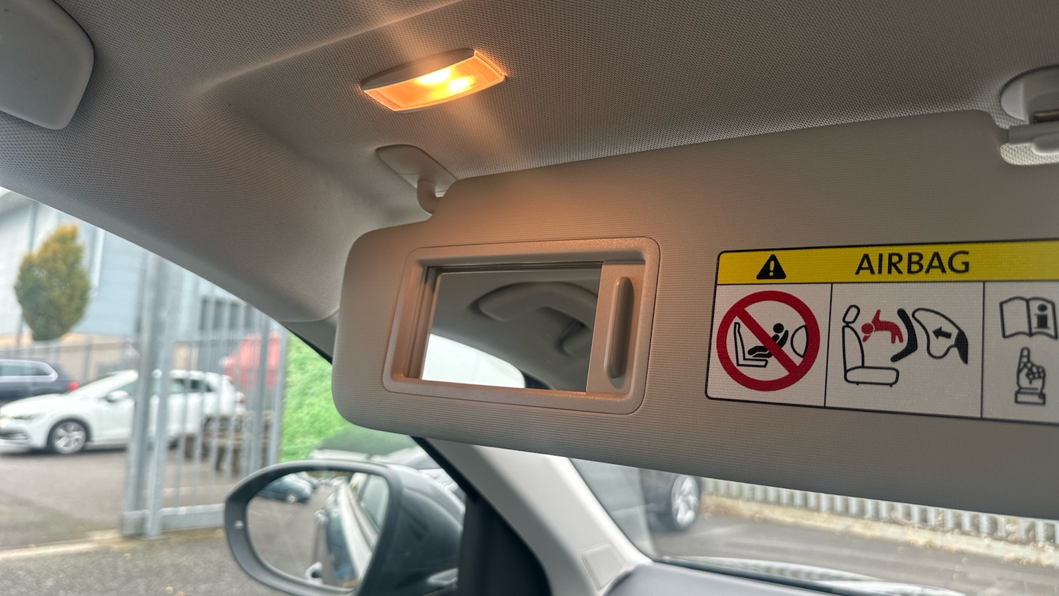 Used Volkswagen T-Roc 2022 for sale - 76421785: Photo 22