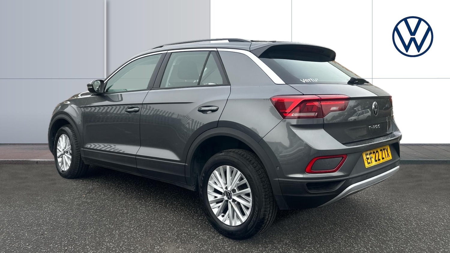 Used Volkswagen T-Roc 2022 for sale - 76421785: Photo 3