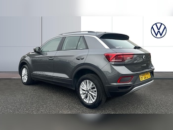 Used Volkswagen T-Roc 2022 for sale - 76421785: Photo