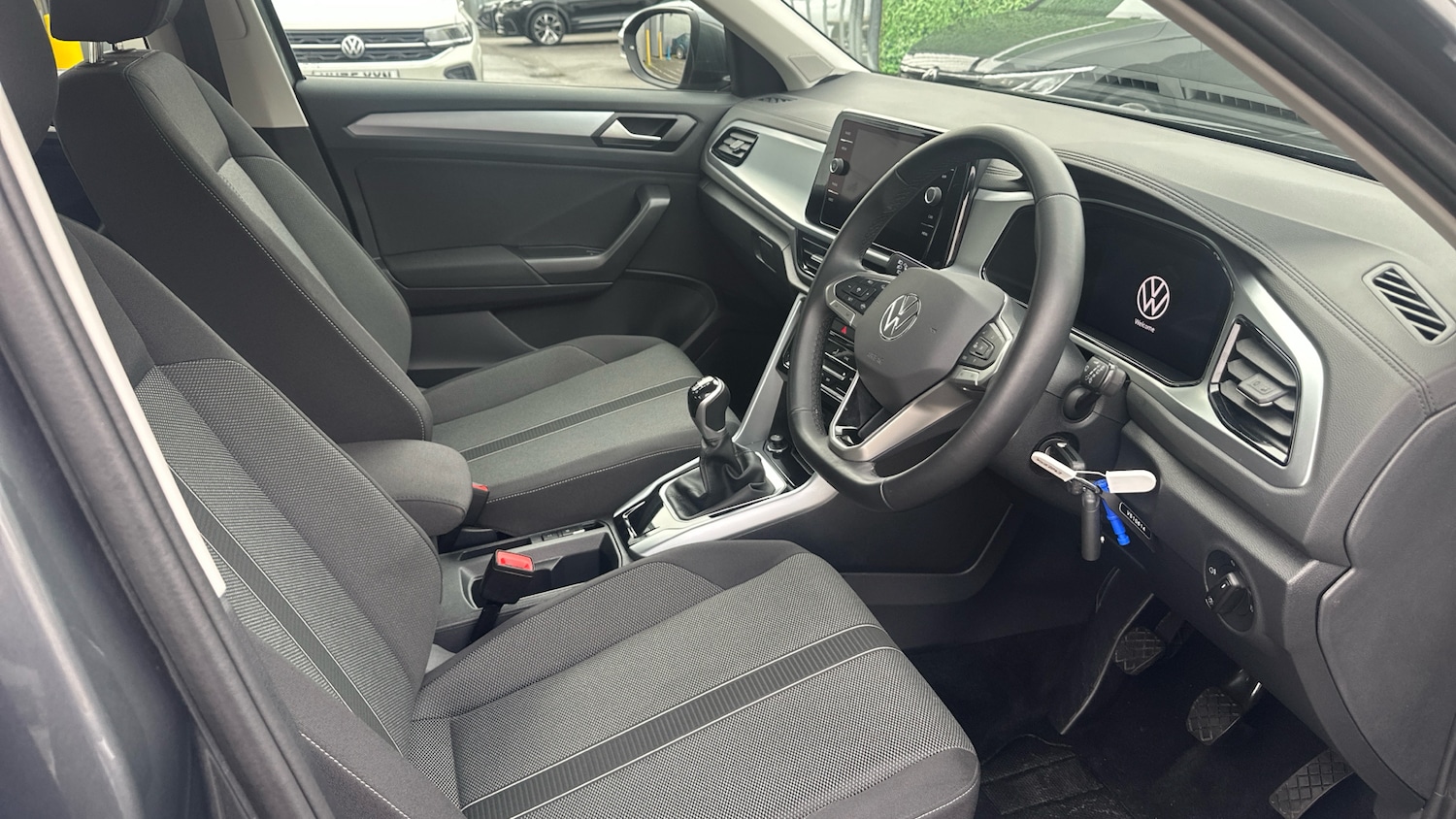 Used Volkswagen T-Roc 2022 for sale - 76421785: Photo 6