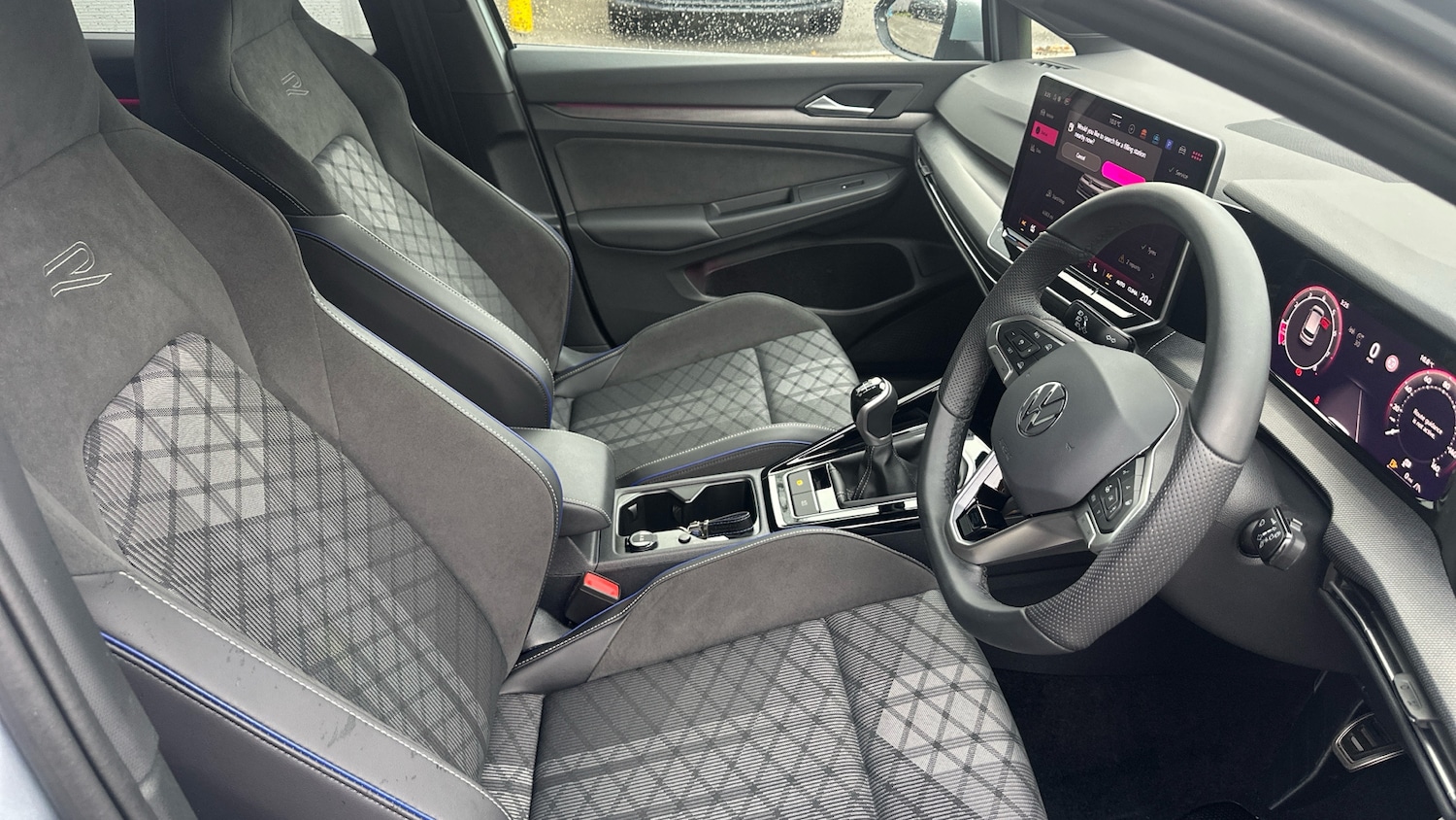 Used Volkswagen Golf 2025 for sale - 76393399: Photo 15