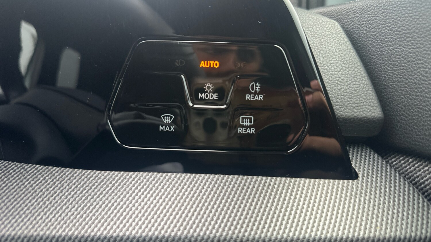 Used Volkswagen Golf 2025 for sale - 76393399: Photo 28