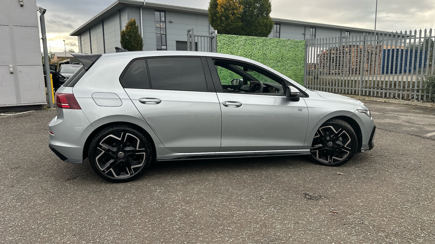 Used Volkswagen Golf 2025 for sale - 76393399: Photo 37