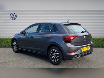 Used Volkswagen Polo 2024 for sale - 78593907: Photo