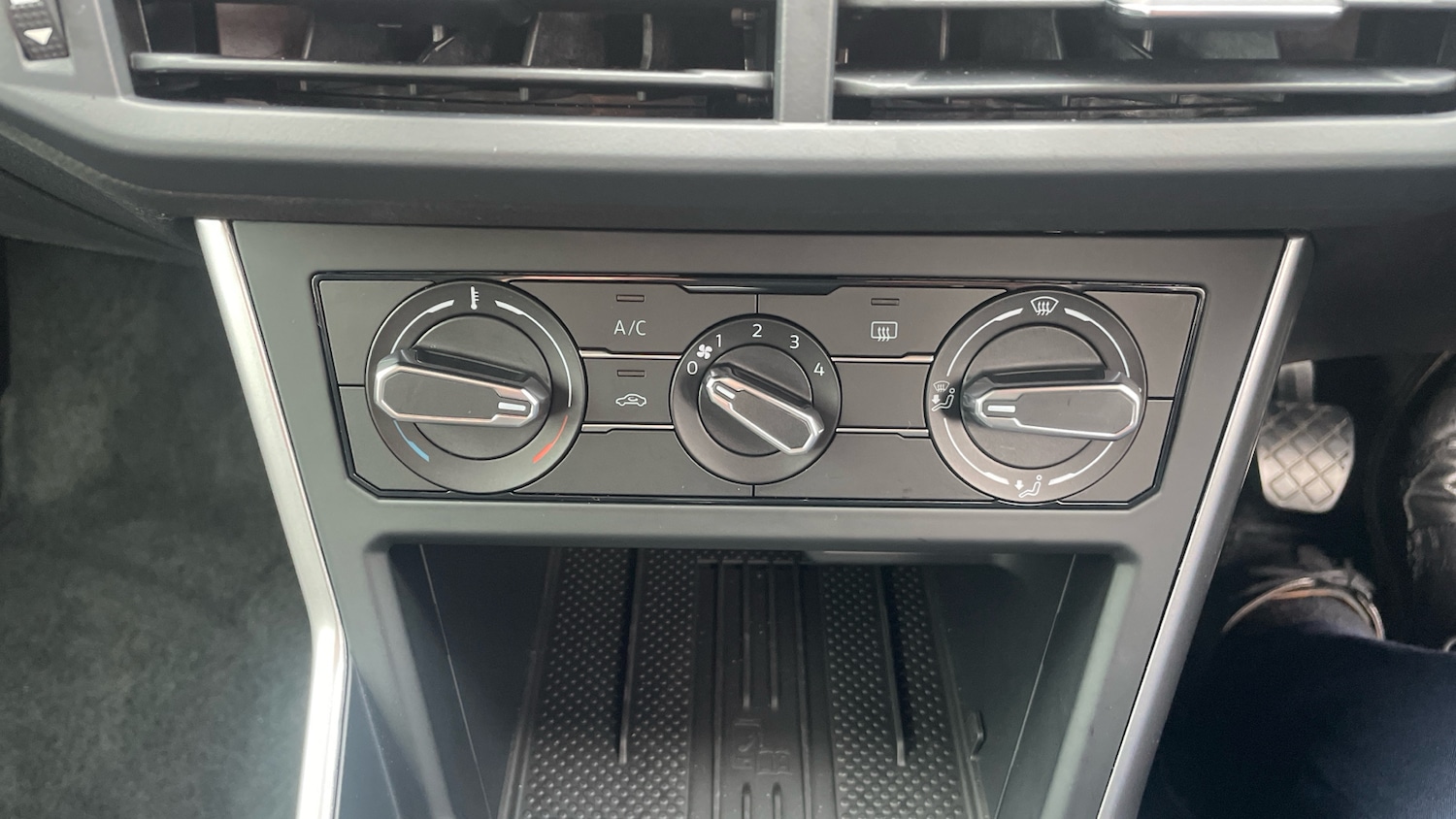 Used Volkswagen Taigo 2025 for sale - 77679325: Photo 13