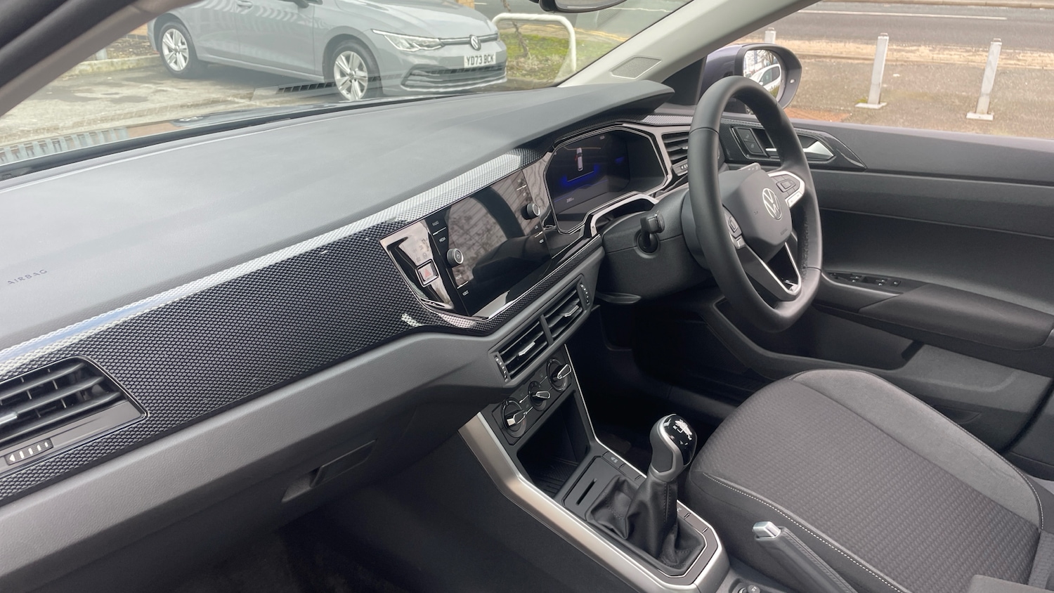 Used Volkswagen Taigo 2025 for sale - 77679325: Photo 2