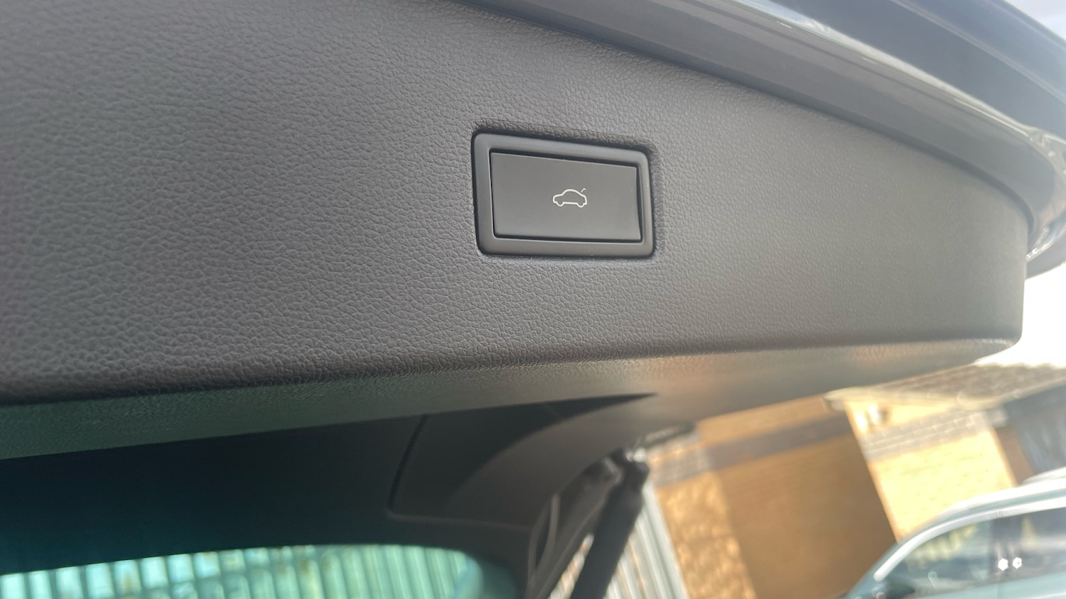 Used Volkswagen Tiguan 2023 for sale - 78080489: Photo 40