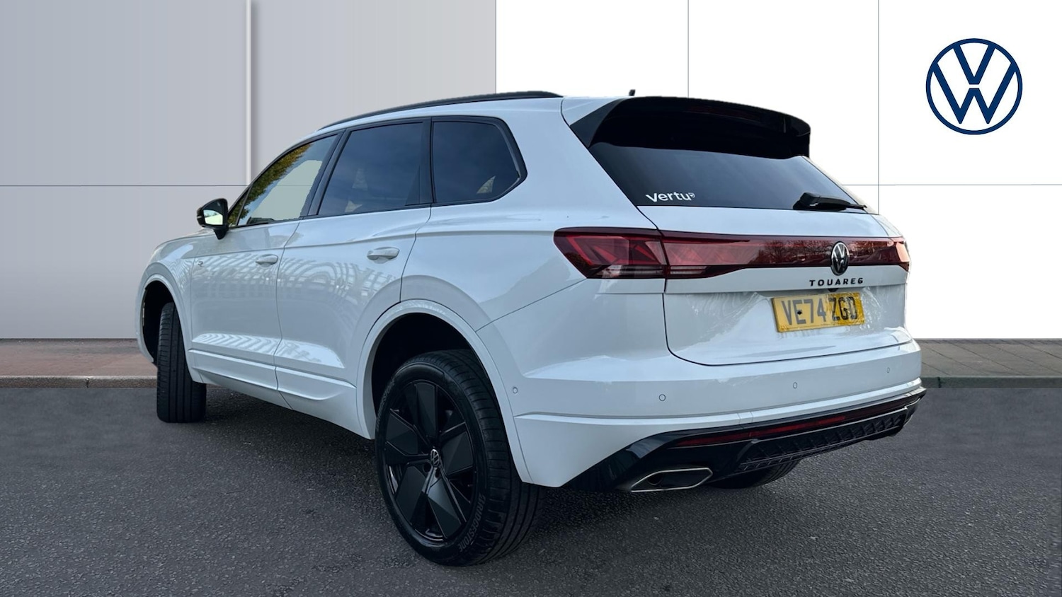 Used Volkswagen Touareg 2025 for sale - 76340966: Photo 3