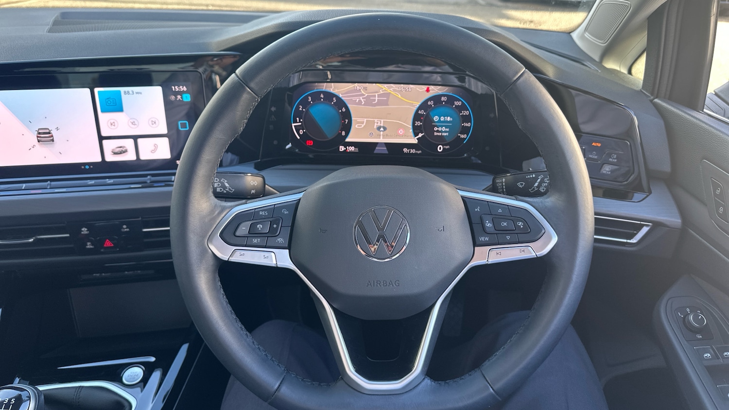 Used Volkswagen Golf 2023 for sale - 76159859: Photo 10