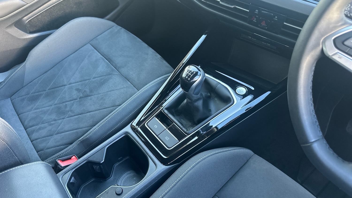 Used Volkswagen Golf 2023 for sale - 76159859: Photo 14