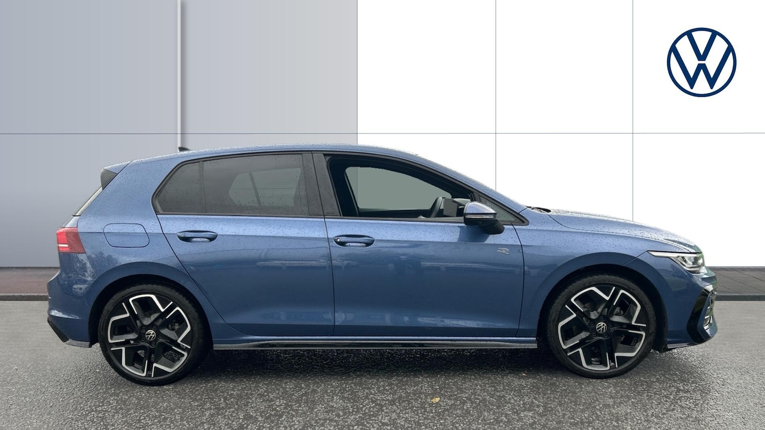 Used Volkswagen Golf 2025 for sale - 76340475: Photo 4
