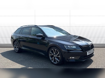 Used Skoda Superb 2018 for sale - 78708709: Photo