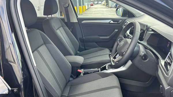 Used Volkswagen T-Roc 2025 for sale - 76222157: Photo 15