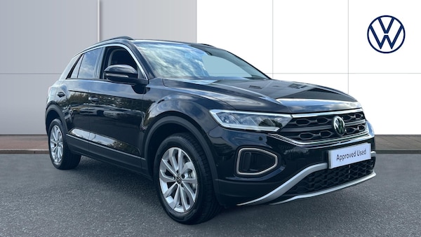 Used Volkswagen T-Roc 2025 for sale - 76222157: Photo 1