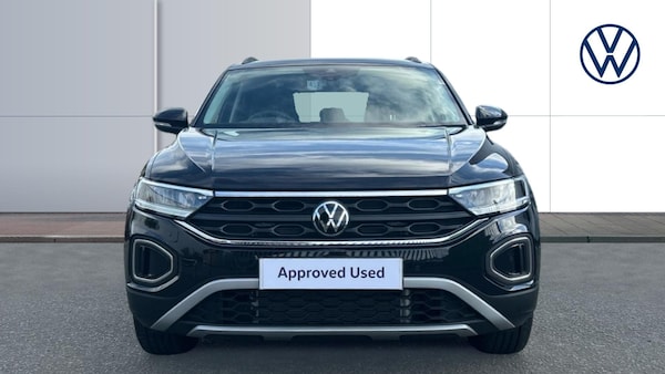 Used Volkswagen T-Roc 2025 for sale - 76222157: Photo 7