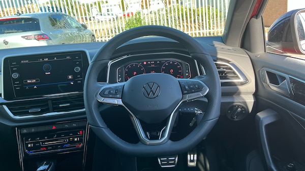 Used Volkswagen T-Roc 2025 for sale - 76063669: Photo 10