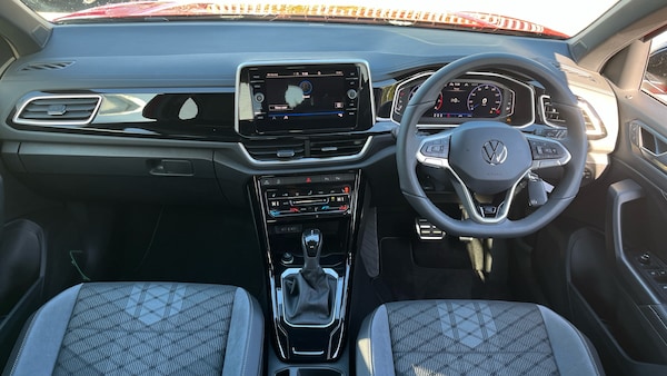 Used Volkswagen T-Roc 2025 for sale - 76063669: Photo 9