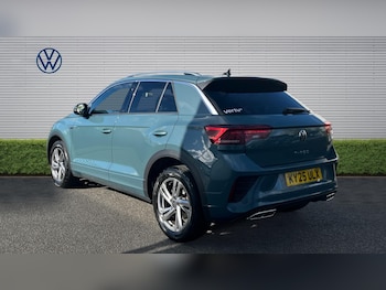 Used Volkswagen T-Roc 2025 for sale - 78011518: Photo