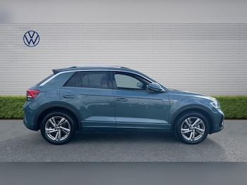 Used Volkswagen T-Roc 2025 for sale - 78011518: Photo