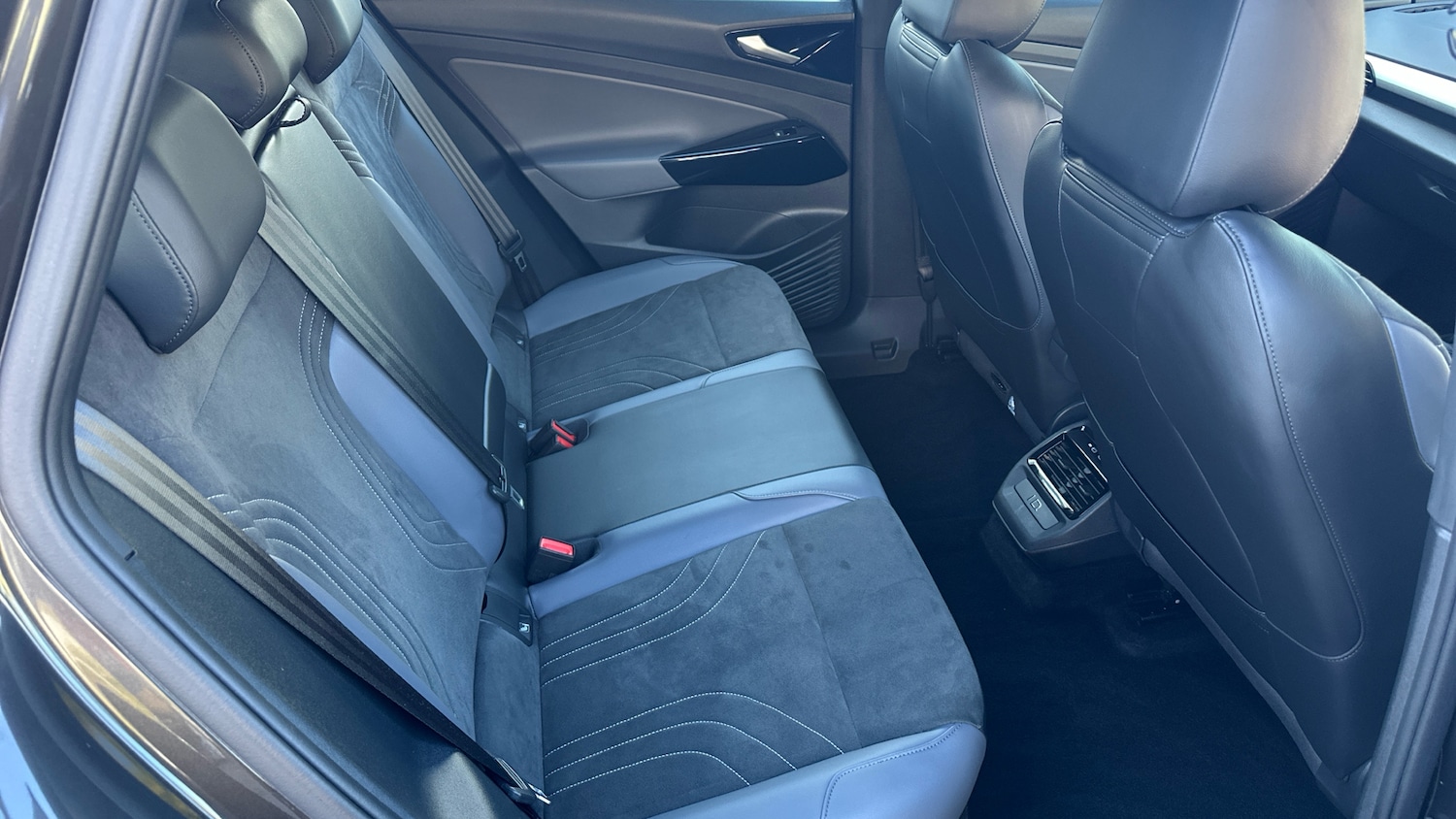 Used Volkswagen ID.4 2022 for sale - 76340480: Photo 16