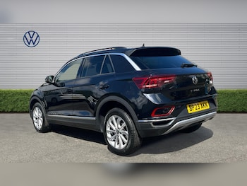 Used Volkswagen T-Roc 2023 for sale - 79417654: Photo