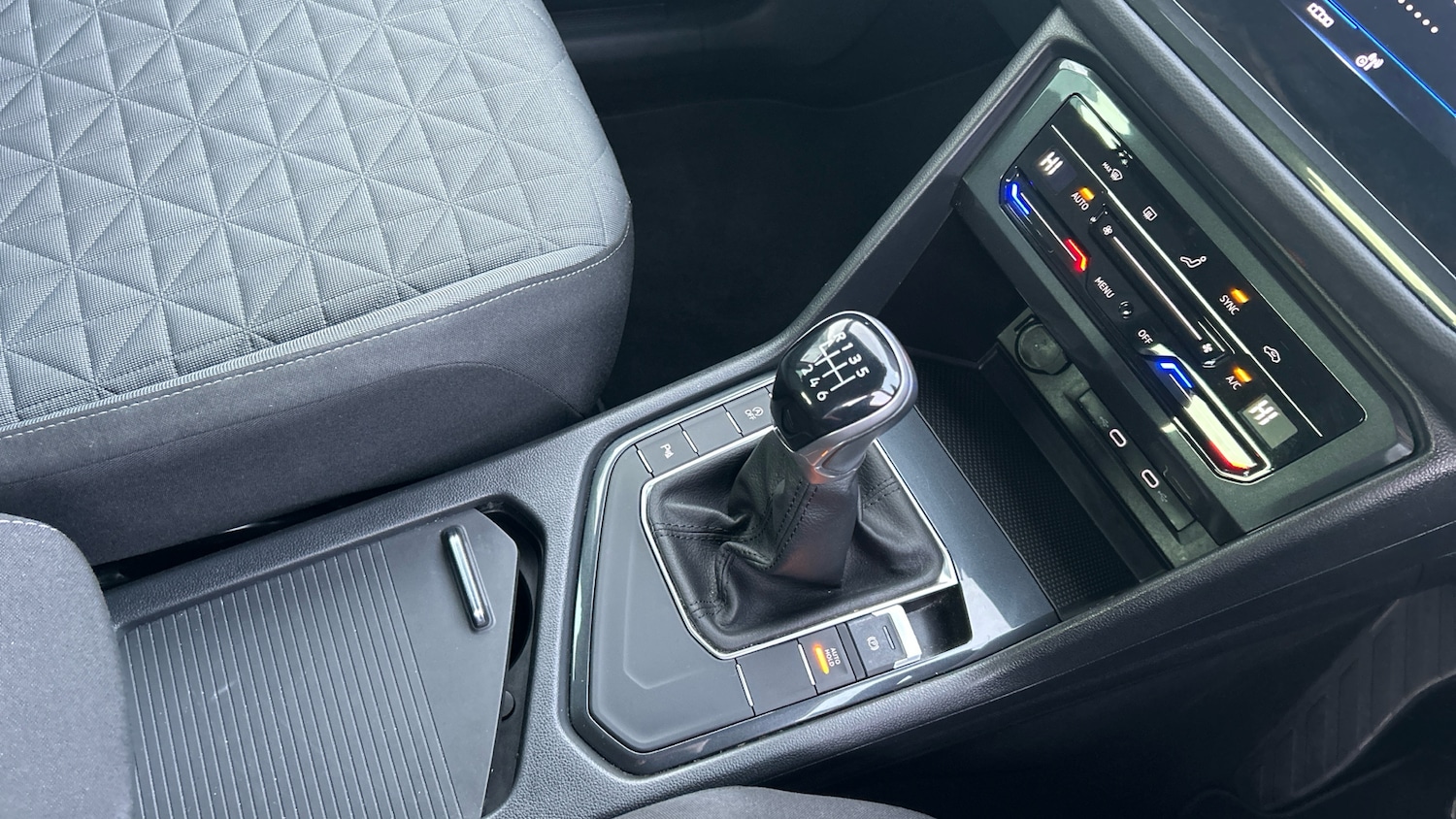 Used Volkswagen Tiguan 2021 for sale - 77135662: Photo 14