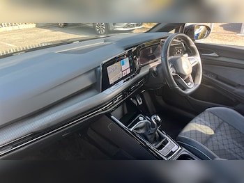 Used Volkswagen Golf 2023 for sale - 79295848: Photo