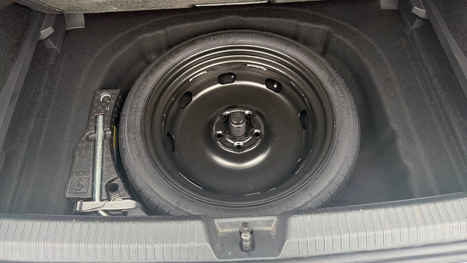 Used Volkswagen Golf 2020 for sale - 77286190: Photo 33