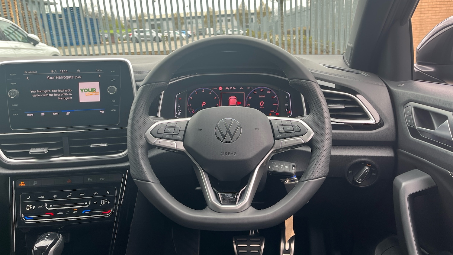 Used Volkswagen T-Roc 2025 for sale - 78109286: Photo 10